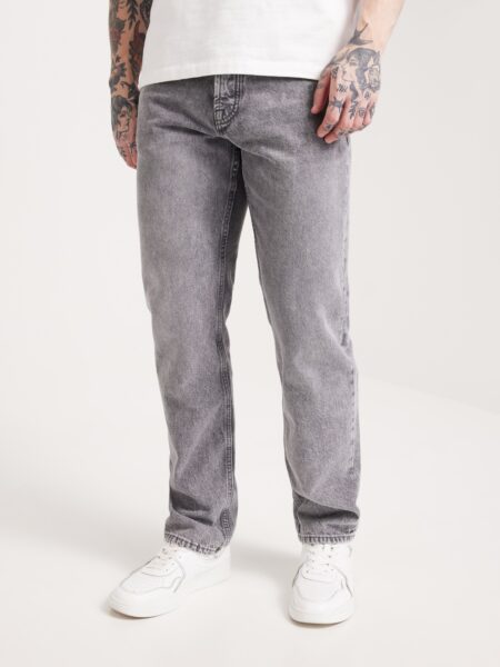 Only & Sons Onsedge Straight Mg 8202 Tai Dnm No Straight jeans Grå