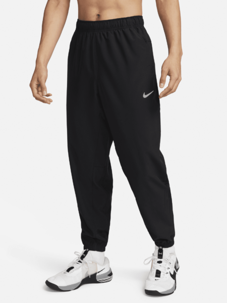 Faconsyede, alsidige Nike Form Dri-FIT-bukser til mænd - sort